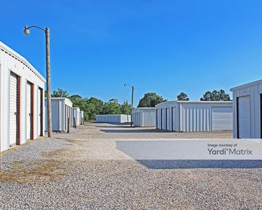 Storage Units for Rent available at 13873 Sherwood Highlands Road, Fairhope, AL 36532