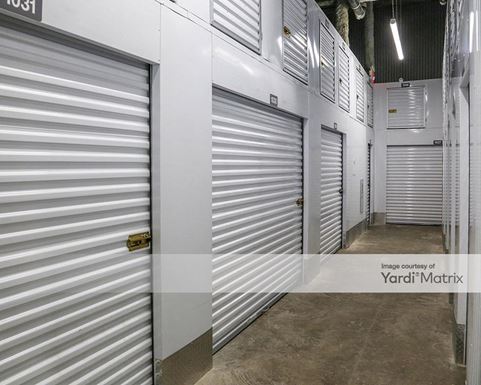 Source URL: https://cdnsc.rentcafe.com/dmslivecafe/3/1525593/1525593-1-5.jpg?width=-1&height=385&quality=80