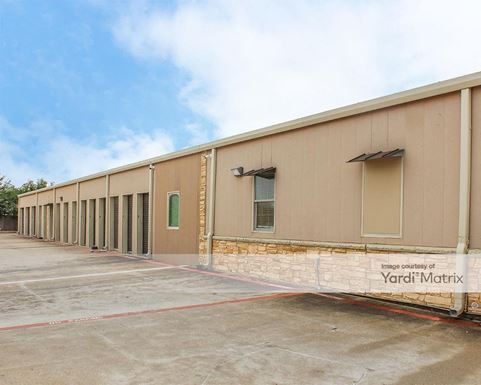 Source URL: https://cdnsc.rentcafe.com/dmslivecafe/3/1525597/1525597-1-4.jpg?width=-1&height=385&quality=80