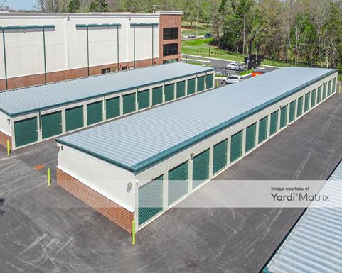 Source URL: https://cdnsc.rentcafe.com/dmslivecafe/3/1525604/1525604-1-3.jpg?width=-1&height=385&quality=80