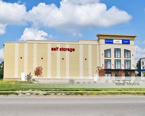 Source URL: https://cdnsc.rentcafe.com/dmslivecafe/3/1525622/1525622-1-5.jpg?width=-1&height=385&quality=80