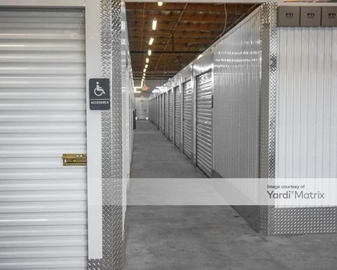 Source URL: https://cdnsc.rentcafe.com/dmslivecafe/3/1525630/1525630-1-4.jpg?width=-1&height=385&quality=80