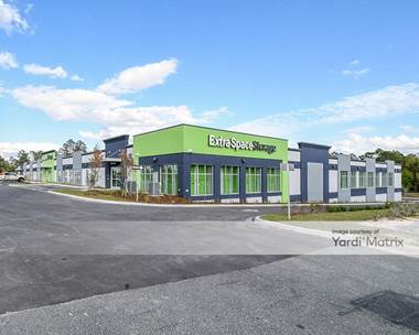 Storage Units for Rent available at 5322 Commercial Way, Spring Hill, FL 34606