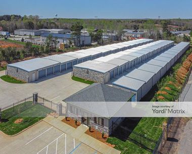 Storage Units for Rent available at 1569 NC-16 Business, Denver, NC 28037