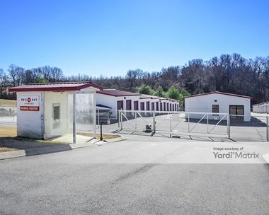 Storage Units for Rent available at 14130 Lebanon Road, Old Hickory, TN 37138