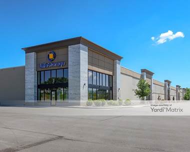 Storage Units for Rent available at 7501 Hickman Road, Urbandale, IA 50322