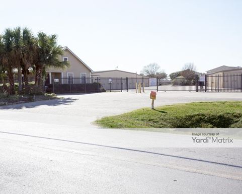 Source URL: https://cdnsc.rentcafe.com/dmslivecafe/3/1556363/1556363-1-5.jpg?width=-1&height=385&quality=80