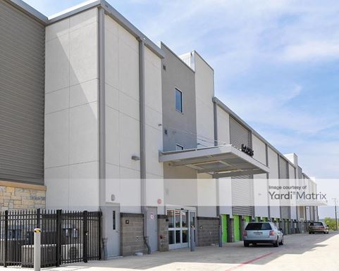 Source URL: https://cdnsc.rentcafe.com/dmslivecafe/3/1556405/1556405-1-4.jpg?width=-1&height=385&quality=80