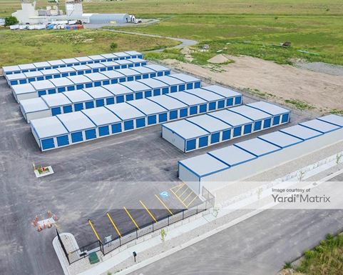 Source URL: https://cdnsc.rentcafe.com/dmslivecafe/3/1556406/1556406-1-2.jpg?width=-1&height=385&quality=80