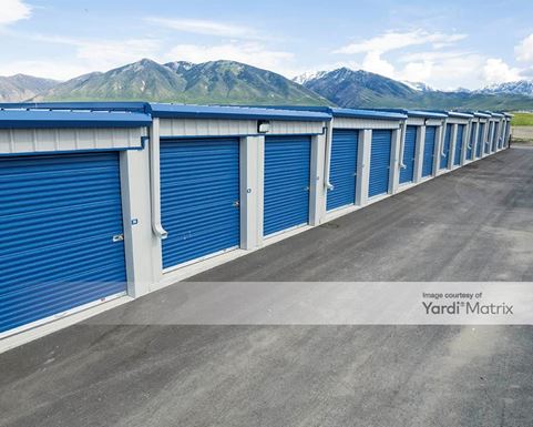 Source URL: https://cdnsc.rentcafe.com/dmslivecafe/3/1556406/1556406-1-3.jpg?width=-1&height=385&quality=80