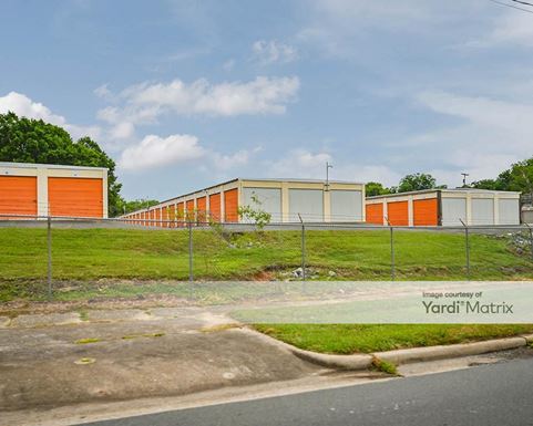 Source URL: https://cdnsc.rentcafe.com/dmslivecafe/3/1556442/1556442-1-2.jpg?width=-1&height=385&quality=80