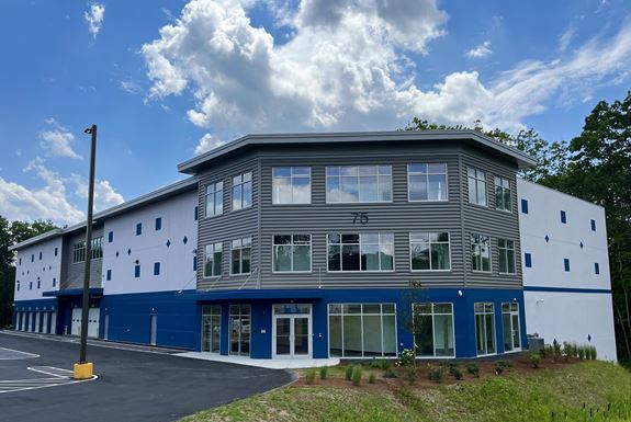 Source URL: https://cdnsc.rentcafe.com/dmslivecafe/3/1563178/IMG_7047(20221208075834061).jpg?width=-1&height=385&quality=80