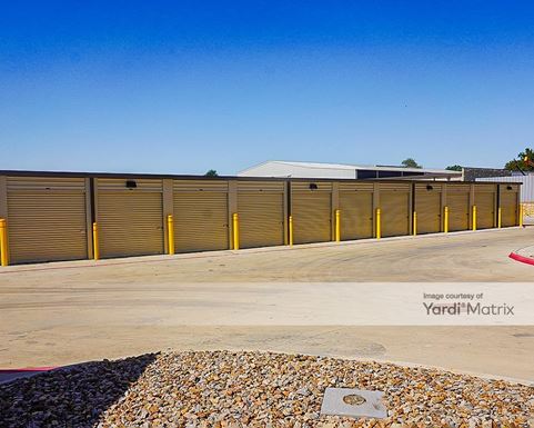 Source URL: https://cdnsc.rentcafe.com/dmslivecafe/3/1565437/1565437-1-3.jpg?width=-1&height=385&quality=80