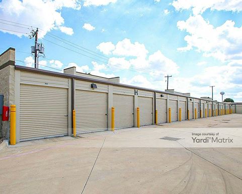 Source URL: https://cdnsc.rentcafe.com/dmslivecafe/3/1565437/1565437-1-4.jpg?width=-1&height=385&quality=80