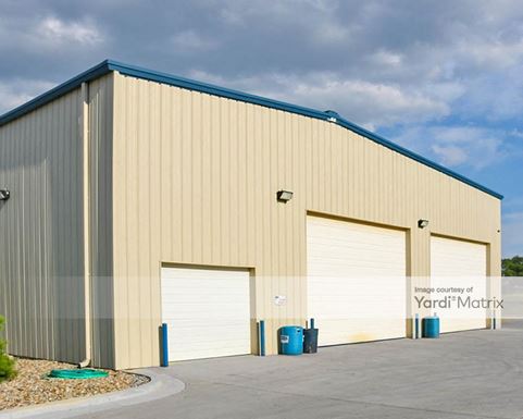 Source URL: https://cdnsc.rentcafe.com/dmslivecafe/3/1581746/1581746-1-4.jpg?width=-1&height=385&quality=80