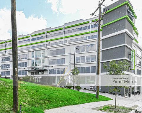 Source URL: https://cdnsc.rentcafe.com/dmslivecafe/3/1581747/1581747-1-3.jpg?width=-1&height=385&quality=80