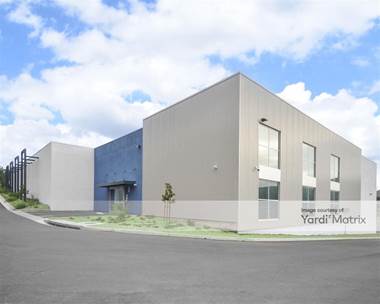 Storage Units for Rent available at 10389 Azuaga Street, San Diego, CA 92129