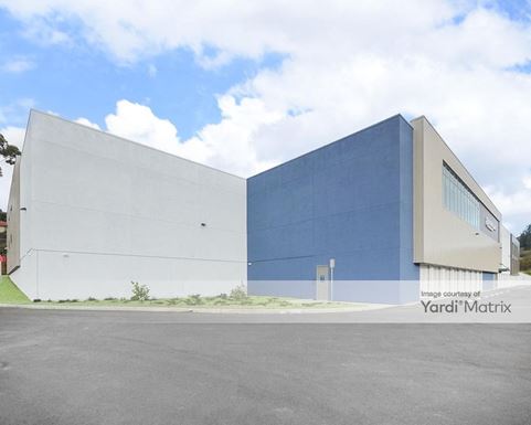 Source URL: https://cdnsc.rentcafe.com/dmslivecafe/3/1581753/1581753-1-4.jpg?width=-1&height=385&quality=80