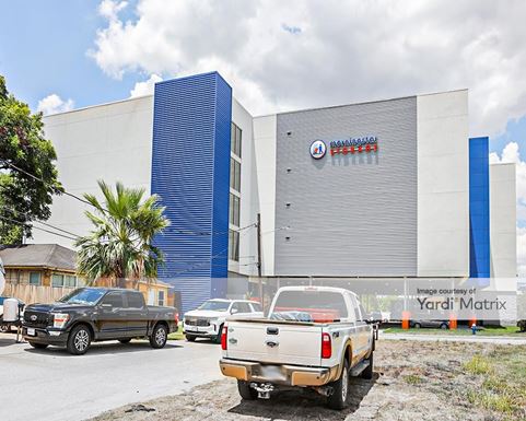 Source URL: https://cdnsc.rentcafe.com/dmslivecafe/3/1581761/1581761-1-4.jpg?width=-1&height=385&quality=80