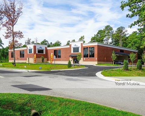 Source URL: https://cdnsc.rentcafe.com/dmslivecafe/3/1581775/1581775-1-3.jpg?width=-1&height=385&quality=80