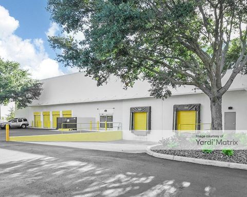 Source URL: https://cdnsc.rentcafe.com/dmslivecafe/3/1581785/1581785-1-5.jpg?width=-1&height=385&quality=80