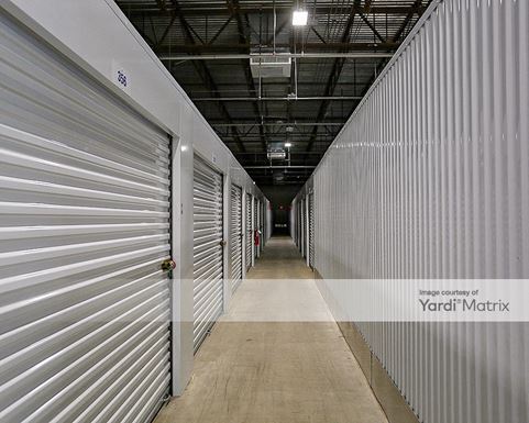 Source URL: https://cdnsc.rentcafe.com/dmslivecafe/3/1581791/1581791-1-5.jpg?width=-1&height=385&quality=80