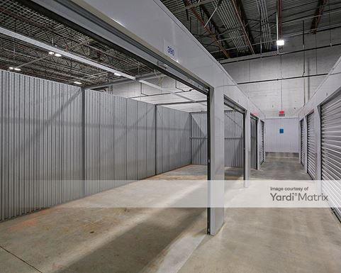 Source URL: https://cdnsc.rentcafe.com/dmslivecafe/3/1581791/1581791-1-6.jpg?width=-1&height=385&quality=80