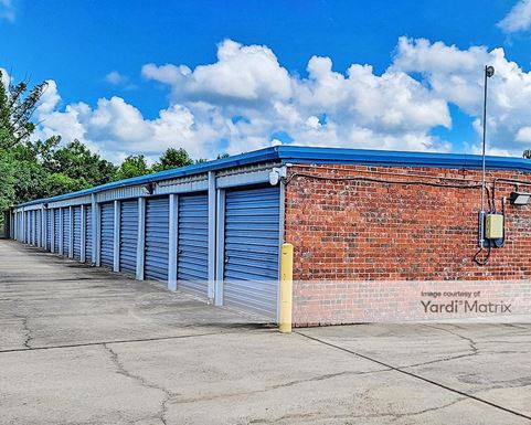 Source URL: https://cdnsc.rentcafe.com/dmslivecafe/3/1581794/1581794-1-4.jpg?width=-1&height=385&quality=80