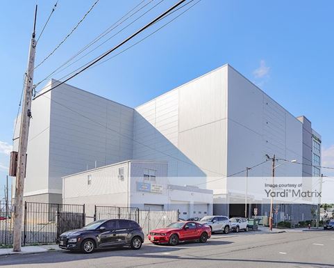 Source URL: https://cdnsc.rentcafe.com/dmslivecafe/3/1602624/1602624-1-3.jpg?width=-1&height=385&quality=80