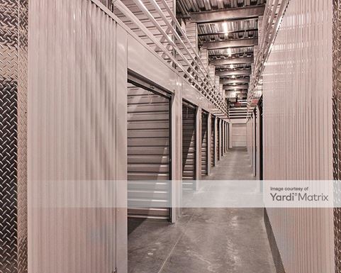 Source URL: https://cdnsc.rentcafe.com/dmslivecafe/3/1602647/1602647-1-4.jpg?width=-1&height=385&quality=80