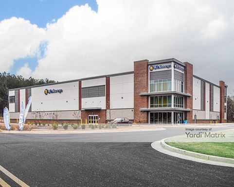 Source URL: https://cdnsc.rentcafe.com/dmslivecafe/3/1602652/1602652-1-4.jpg?width=-1&height=385&quality=80