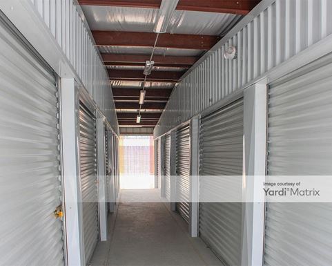 Source URL: https://cdnsc.rentcafe.com/dmslivecafe/3/1602682/1602682-1-3.jpg?width=-1&height=385&quality=80