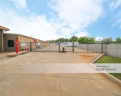 Source URL: https://cdnsc.rentcafe.com/dmslivecafe/3/1602710/1602710-1-5.jpg?width=-1&height=385&quality=80