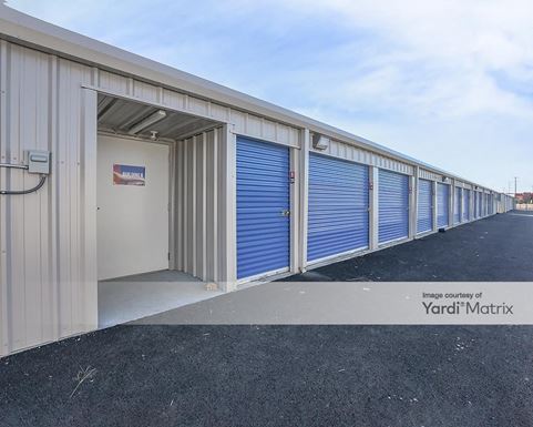 Source URL: https://cdnsc.rentcafe.com/dmslivecafe/3/1612685/1612685-1-5.jpg?width=-1&height=385&quality=80