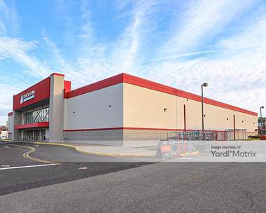 Storage Units for Rent available at 3434 State Route 35, Hazlet, NJ 07730