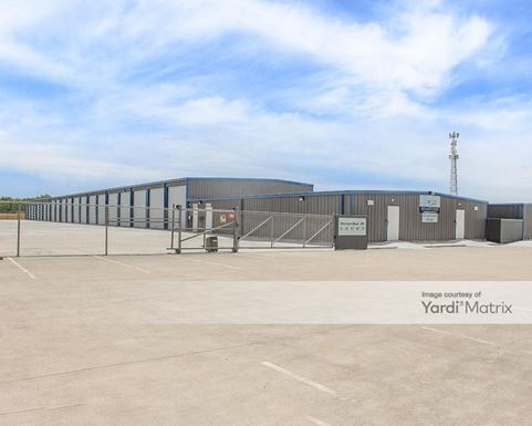 Source URL: https://cdnsc.rentcafe.com/dmslivecafe/3/1612714/1612714-1-4.jpg?width=-1&height=385&quality=80