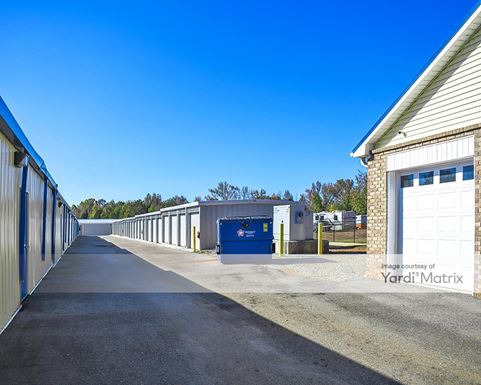 Source URL: https://cdnsc.rentcafe.com/dmslivecafe/3/1622472/1622472-1-4.jpg?width=-1&height=385&quality=80