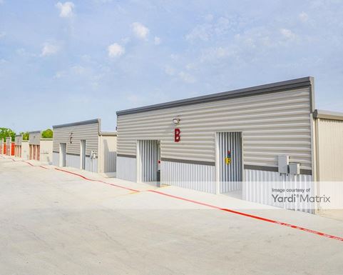 Source URL: https://cdnsc.rentcafe.com/dmslivecafe/3/1622497/1622497-1-4.jpg?width=-1&height=385&quality=80