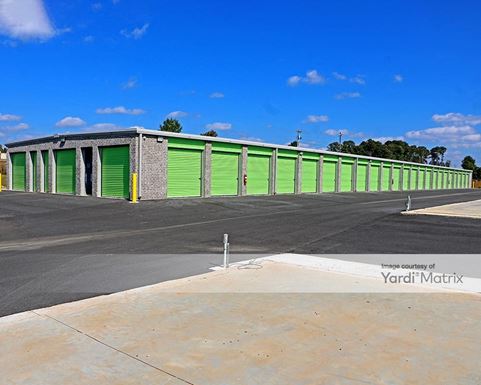 Source URL: https://cdnsc.rentcafe.com/dmslivecafe/3/1622505/1622505-1-3.jpg?width=-1&height=385&quality=80