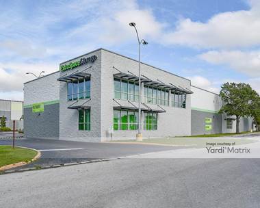 Storage Units for Rent available at 930 Pasadena Avenue South, South Pasadena, FL 33707