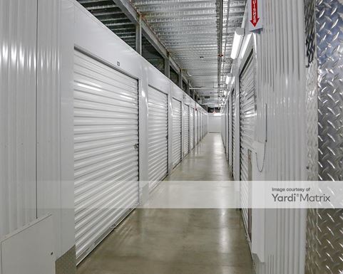 Source URL: https://cdnsc.rentcafe.com/dmslivecafe/3/1632401/1632401-1-5.jpg?width=-1&height=385&quality=80