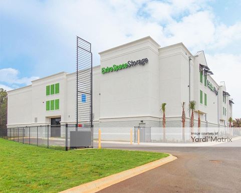 Source URL: https://cdnsc.rentcafe.com/dmslivecafe/3/1632412/1632412-1-3.jpg?width=-1&height=385&quality=80