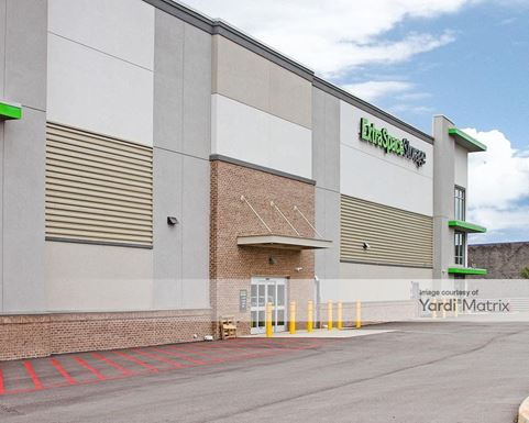 Source URL: https://cdnsc.rentcafe.com/dmslivecafe/3/1632420/1632420-1-3.jpg?width=-1&height=385&quality=80