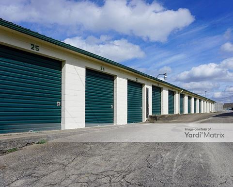 Source URL: https://cdnsc.rentcafe.com/dmslivecafe/3/1637797/1637797-1-2.jpg?width=-1&height=385&quality=80