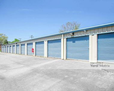 Storage Units for Rent available at 1212 School Street, Spring Hill, TN 37174