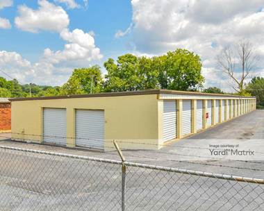 Storage Units for Rent available at 2003 Commerce Place, Columbia, TN 38401