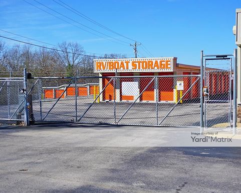 Source URL: https://cdnsc.rentcafe.com/dmslivecafe/3/1637833/1637833-1-2.jpg?width=-1&height=385&quality=80