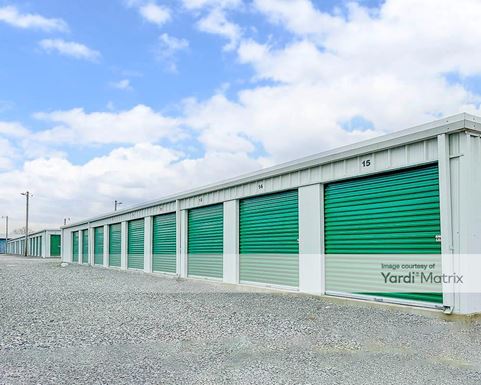 Source URL: https://cdnsc.rentcafe.com/dmslivecafe/3/1637834/1637834-1-3.jpg?width=-1&height=385&quality=80