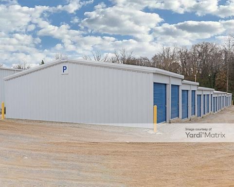 Source URL: https://cdnsc.rentcafe.com/dmslivecafe/3/1637840/1637840-1-4.jpg?width=-1&height=385&quality=80