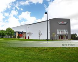 Image for Storage Space - 3111 Centerpoint Pkwy, Pontiac, MI